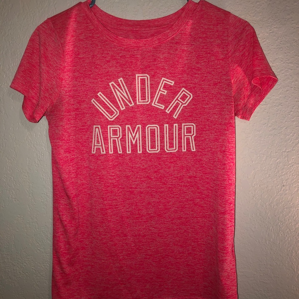 underarmour tshirt